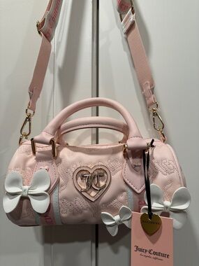 Juicy Couture Save The Best for Last Mini Barrel Powder Blush